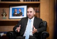 El ministro de Economía, Martín Guzmán, dio detalles sobre la negociación de la deuda, habló del proyecto de “armonización” tributaria y fijó su punto de vista sobre la doble indemnización y la prohibición de despidos.