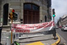 protesta contratados Municipalidad de Paraná