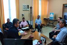 Martínez con jefe policial