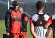 Iván Delfino pidió "concentración, convencimiento y ser atrevidos" para visitar a River
