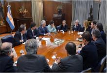 Lacunza con Pichetto y legisladores del oficialismo