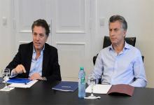 Mauricio Macri y el ministro de Hacienda, Nicolás Dujovne, en pleno análisis de las medidas económicas.