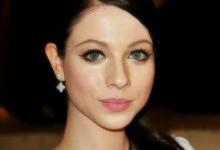 Michelle Trachtenberg fue olvidada en el In Memoriam de los Premios Oscar 2025 y provocó enojo en las redes.