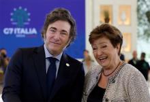 El Presidente Javier Milei con Kristalina Georgieva durante la cumbre del G7 en Italia.
