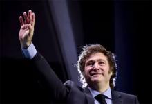 El presidente Javier Milei aseveró que seguirá con “la motosierra” para desguazar al Estado.