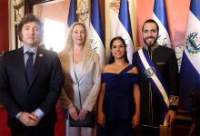 El presidente Javier Milei asistió a la ceremonia de asunción de su par salvadoreño, Nayib Bukele.