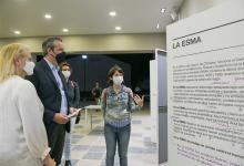 La muestra instalada en el Centro Provincial de Convenciones de Paraná, recopila testimonios de quienes estuvieron privadas de su libertad en la Escuela de Mecánica de la Armada durante la última dictadura cívico militar.