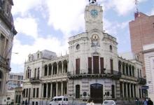 En Paraná se habilitó la reunión familiar con un máximo de diez personas y determinados deportes individuales. 