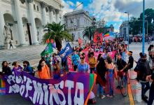 Marcharon en Paraná contra la violencia hacia las mujeres