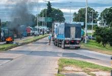 Los transportistas de cargas concentraron en Paraná, Victoria y Basavilbaso