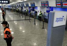 El Gobierno busca que los usuarios no compren pasajes en vuelos que no se sabe si podrán realizarse.