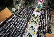 Papelitos abrió la quinta noche en el Corsódromo de Gualeguaychú y se informó que poco más de 20 mil espectadores presenciaron el Carnaval del País.