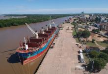 El viernes ingresó el buque Indian Ocean al puerto de Concepción del Uruguay para embarcar madera con destino de exportación.
