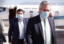 El Presidente junto al ministro Daniel Arroyo evalúan el diseño y alcance de la medida para implementar un ingreso familiar, que replantearía el actual esquema de planes sociales