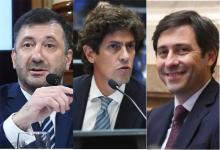 Los candidatos para presidir la Comisión Bicameral de Inteligencia, Edgardo Kueider y Martín Göerling... y en el medio de la imagen un tapado: Martín Lousteau.