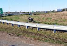 Un motovehículo despistó en la RN 18 y el ingreso a la ciudad de Villaguay.