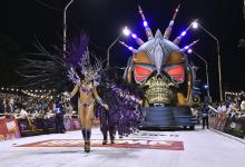 Kamarr (Centro Cultural y Social Sirio Libanés) será la encargada de abrir esta noche en el Corsódromo el Carnaval del País. Foto: Prensa del Carnaval.