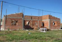 Cuentan con “un 25% de avance” las 16 viviendas que se construyen en Larroque