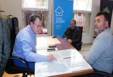 Bisogni repasó con dirigentes de Uocra la política habitacional