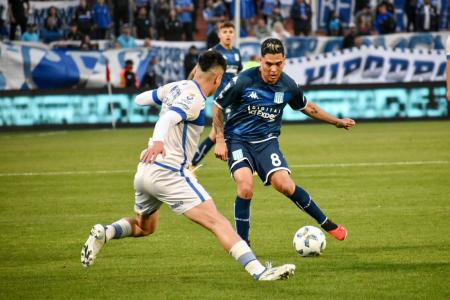 Racing rescató un empate y casi se lleva un premio mayor ante Godoy Cruz